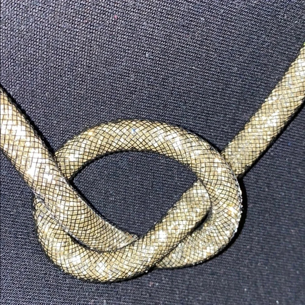 Fashion  statement twist necklace
